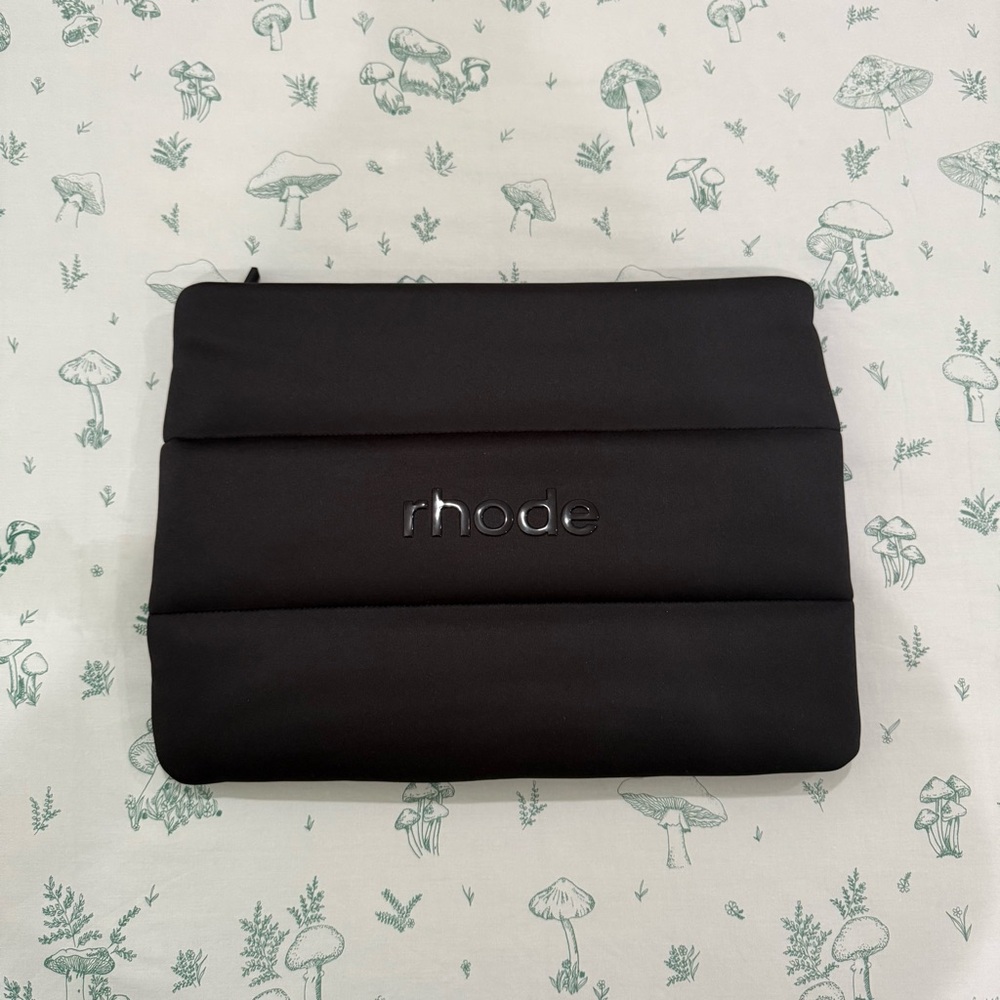 Rhode Skin Oversized Bubble Bag